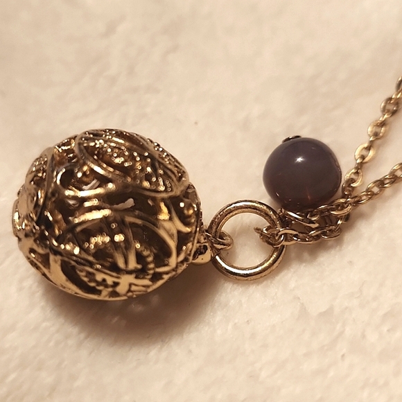 Diffuser necklace - Picture 2 of 8